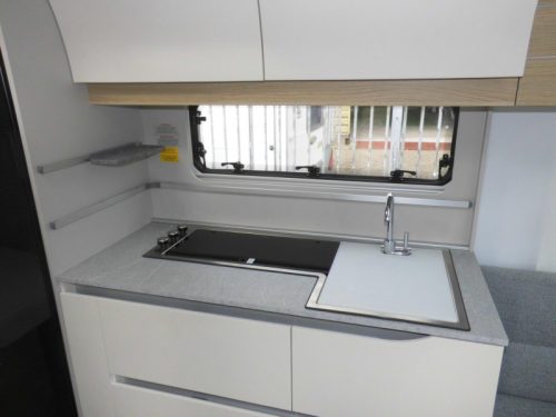 Adria Adora 522 UP Like new! Mover Awning! photo: 4