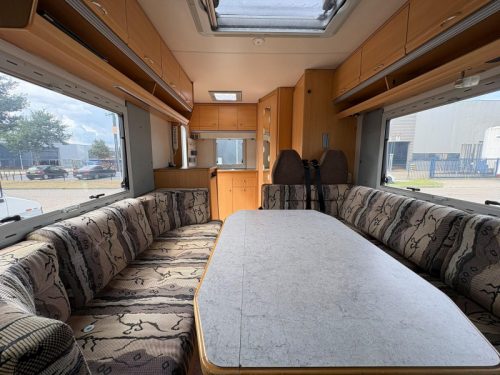 Weinsberg Komet 595 LS Airco, Pop-top roof, U-shaped dinette  photo: 15