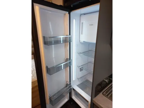 Hobby De Luxe 490 KMF 1800kg-vloerver-sfeerverl  foto: 9