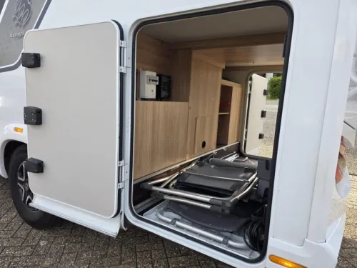 Knaus Sky TI 650 MEG 160PS Automatik Foto: 12