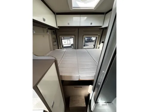 B&uuml;rstner City Car 540 Querbett/5,40m/2020/Euro6 Foto: 18