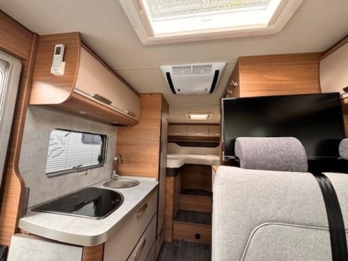 Knaus L!ve I 650 MEG 180 CV asientos con suspensi&oacute;n neum&aacute;tica foto: 15