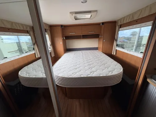 Rimor Europeo 69 PLUS Queensbett / Nivelliersystem Foto: 9