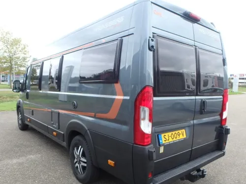 Weinsberg CaraBus 630 ME Edition Fire  foto: 5
