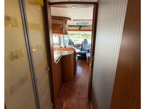 Hymer B694 SL  photo: 7