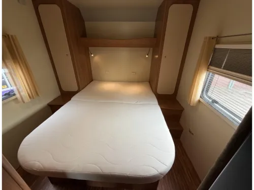 P.L.A. Camper Voyager Queensbed Hubbett Foto: 7