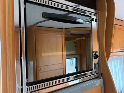Hymer Tramp 655 Airco,Topindeling,Festbett  Foto: 16