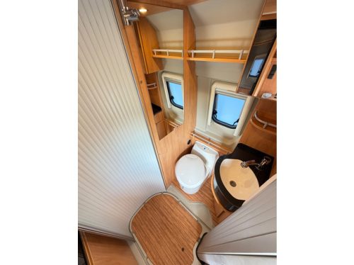 P&ouml;ssl 640 Roadcruiser Automaat / ALL SEASONS / MAXI / TV+SCHOTEL / FIETSENDRAGER foto: 10