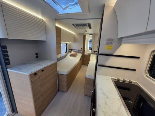 Adria Adora 572 UT Alde heating  photo: 10