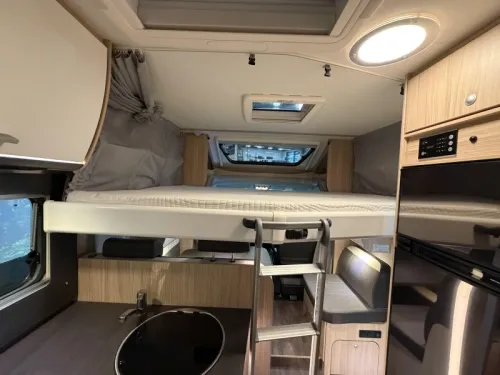 Sunlight T 69 L Queensbed - Hubdach  Foto: 21