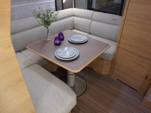 Knaus Sudwind Black Selection 500 EU !! BED OF 217CM LONG !!! photo: 16