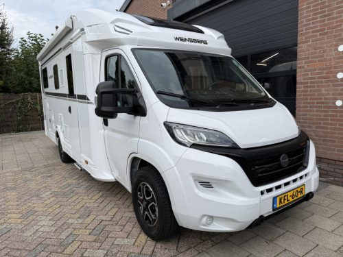 Weinsberg CaraSuite 700 ME Automatic! 180 hp! photo: 1