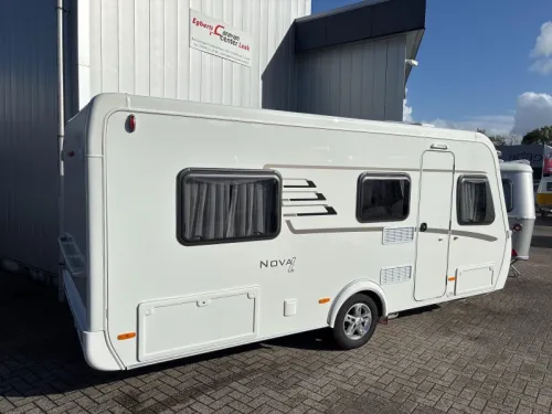 Eriba Nova Light 442 Mover/Unico awning  photo: 3