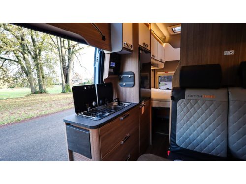 Weinsberg CARABUS 600 MQH Edition Fire expected photo: 5