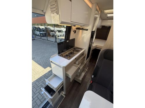 Kabe Travel Master Van 690LB V6 190PK Einzelbetten Solarmodul Anh&auml;ngerkupplung Foto: 17
