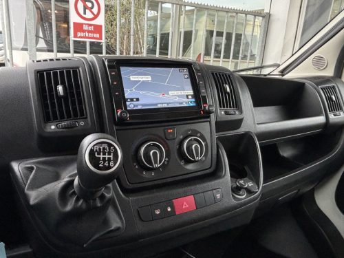 Adria Matrix 670DL ENKELEBEDDEN HEFBED FACE TO FACE 48.770KM foto: 16