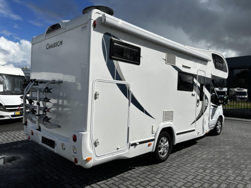 Chausson Flash 714 GA Festbett/Alkoven/Euro6/2017 Foto: 2