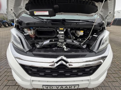 Adria Matrix Axess 670 SL photo: 8
