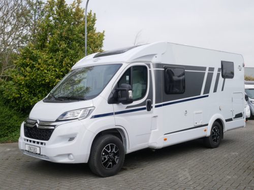 Carado V337, Single beds, 900 kilo payload, XL Garage photo: 2
