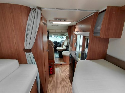 Adria Sport 572 SL ENKELE BEDDEN LPG Foto: 12