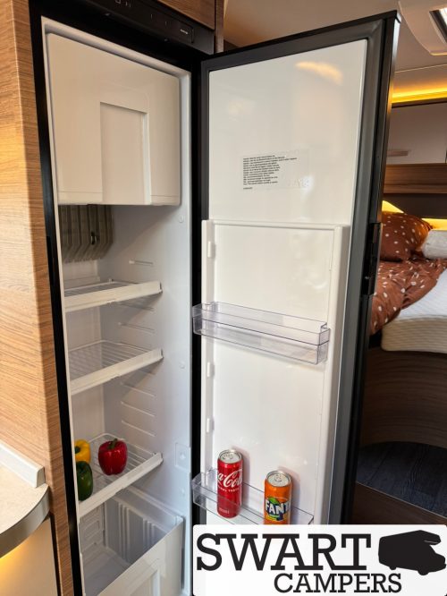 Knaus L!ve TI 650 MEG, Single beds Automatic photo: 13