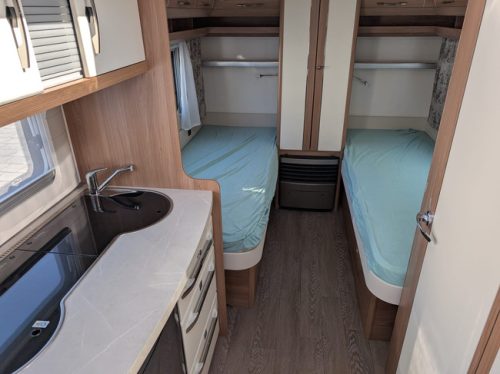 Hobby De Luxe 460 LU photo: 9