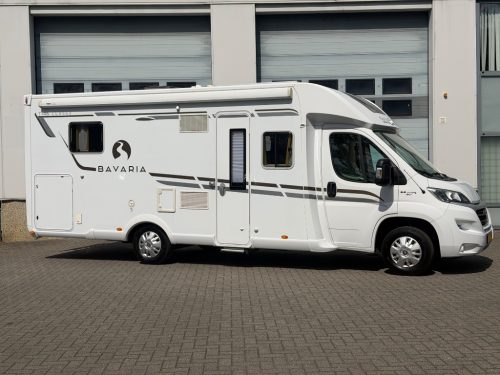 BAVARIA T746C photo: 2