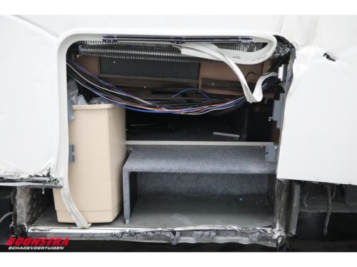 Carthago Chic S-Plus i61 XL LE 3.0 M.Jet Aut. Level Luftfederung Dachklimaanlage Solar TV Garage Navi Clima Kamera Tempomat Foto: 8