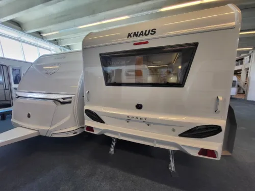 Caravane Knaus Sport 460 EU tr&egrave;s compl&egrave;te photo : 3