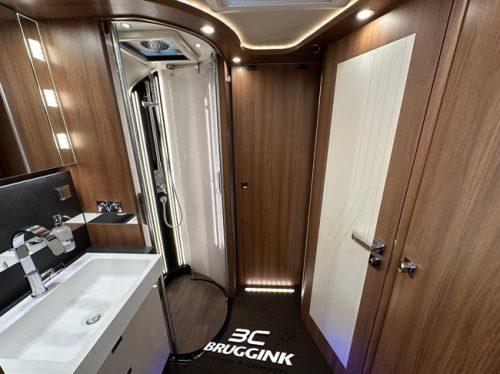 Carthago Chic E-Line I 61 XL LE photo: 12