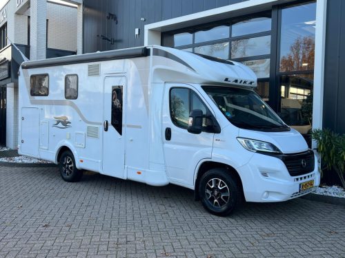 Laika Kosmo 509 enkel bedden airco bomvol  foto: 24