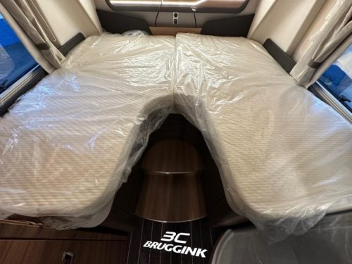 Knaus Sun I 700 LEG EINZELBETTEN mit HUBDACH  Foto: 18