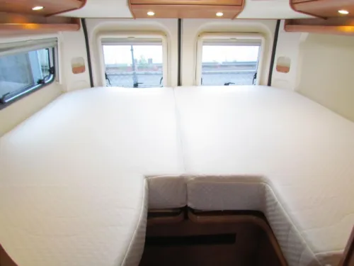 Malibu Van Comfort 640 LE Single beds, photo: 3