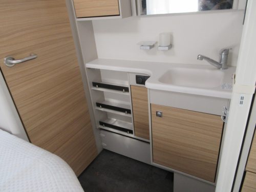 Dethleffs Generation 465 FR UNIEK MODEL, VASTE LUIFEL Foto: 15
