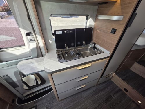 Knaus Van TI Vansation 650 MEG 180cv cambio autom&aacute;tico de 8 velocidades foto: 6