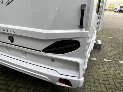 Knaus Yaseo 340 PX COMPACT-FREE MOVER photo: 2