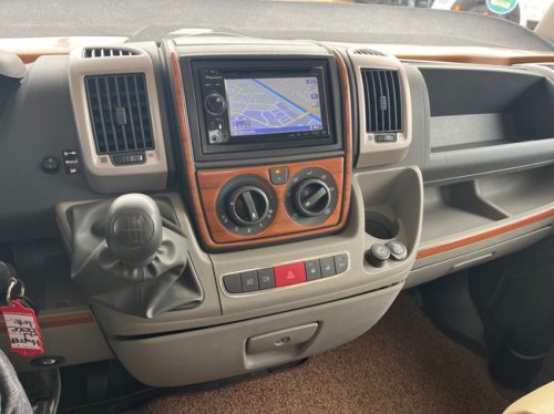 Hymer Star Edition B614sl Aire acondicionado de techo Horno Portabicicletas BearLock foto: 8