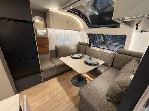 Adria Alpina Model 2027 photo: 5