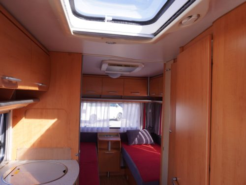 Eriba Living 480 MIT MOVER, MARKISE, KLIMAANLAGE Foto: 2