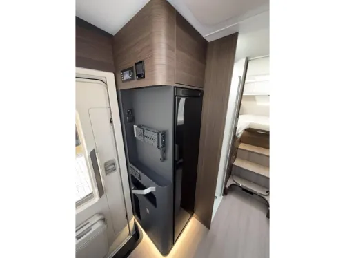 Adria Coral Supreme 670 DL - 180 PS Foto: 13