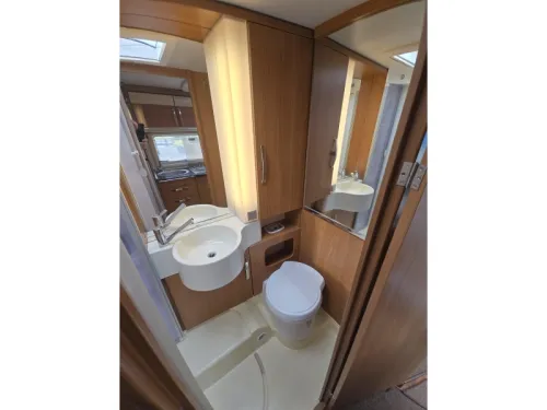 Hymer T 674 SL Star Edition 2010 photo: 21