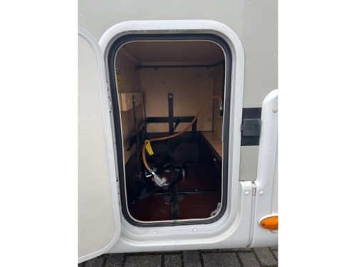 Dethleffs Globebus 3 T Ger&auml;umige Rundsitzgruppe Foto: 22