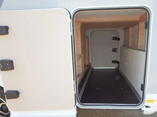 Knaus L!ve Ti Platinum 650 MEG Foto: 25