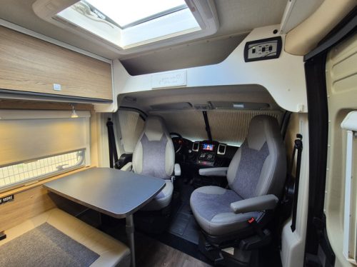 Sunlight CLIFF 600 EURO 6 ONLY 35,011 KM!! SOLAR PANEL LITHIUM AIR SUSPENSION TRANSVERSE BED SWIVEL SEATS photo: 17