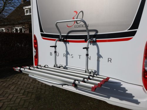 B&uuml;rstner Ixeo IT 710 G transverse bed + pop-top roof  photo: 14