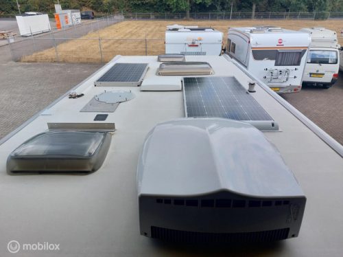 Adria Adria Vision I 677 SP 101dkm! NAP 2x Airco Pop-top roof 2x Solar panel photo: 6