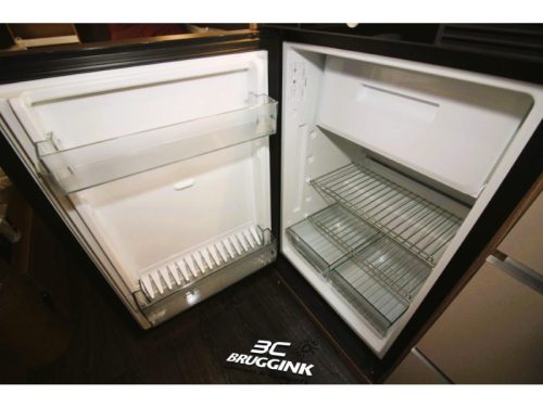 Knaus Sport E-Power Selection 500 EU CAMA INDIVIDUAL CALEFACCI&Oacute;N POR SUELO foto: 8