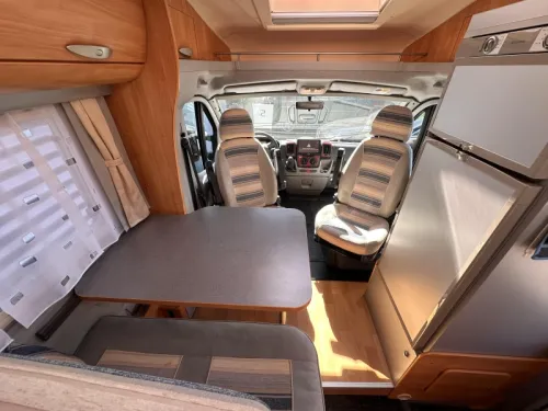 Adria Coral 660 SL 160HP Single beds Air conditioning photo: 15