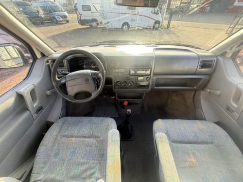 Westfalia California COACH volkswagen transporter I D 50 KW unique condition!!! Van conversion power steering webasto auxiliary heater 4 berths towbar bike rack pop-top roof photo: 8
