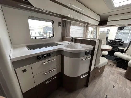 Hymer B ML I 780 photo : 10